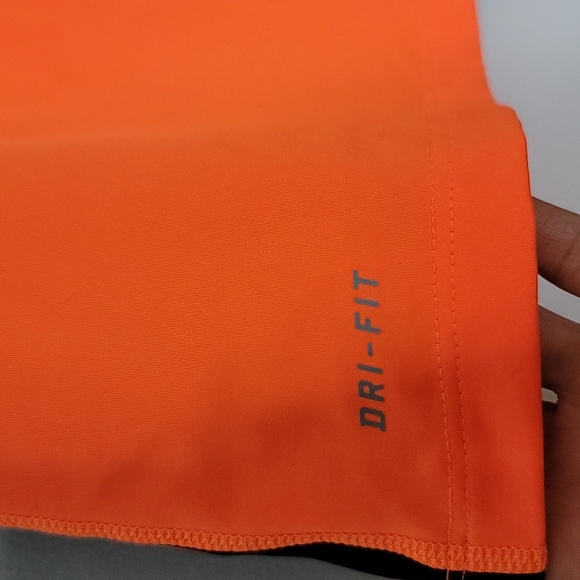 Nike Pro Dri Fit kids tank top - Picture 5 of 7